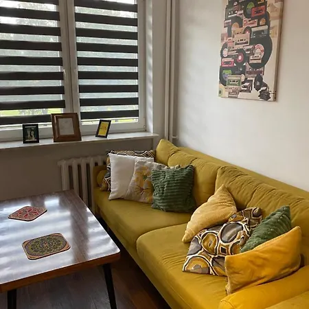 Vintage Space Apartment